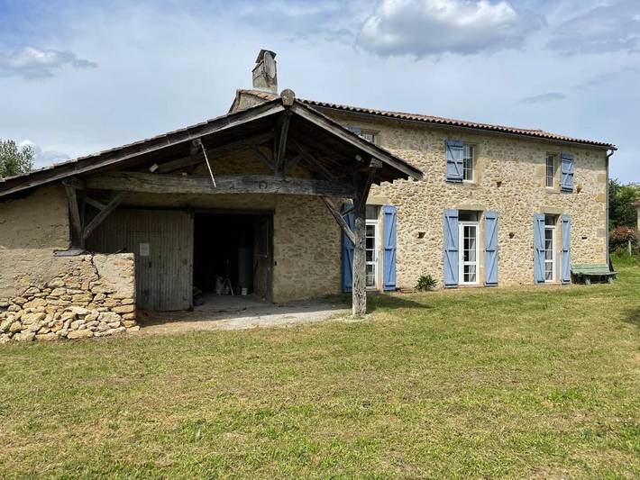 Location de vacances pour 14 personnes, avec vue ainsi que jardin et piscine à Sauternes (Gironde) - 2