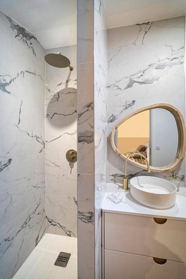 Appartement entier, Le Cocon & Spa Privé - l'Oliveraie d'Eurocentre in Castelnau-d'Estrétefonds, Haute-Garonne