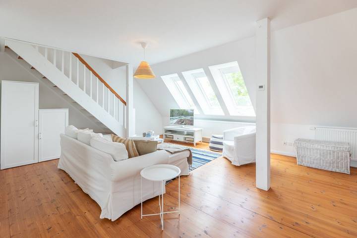 Ferienwohnung für 3 Personen, mit Ausblick und Garten in Husum - 2