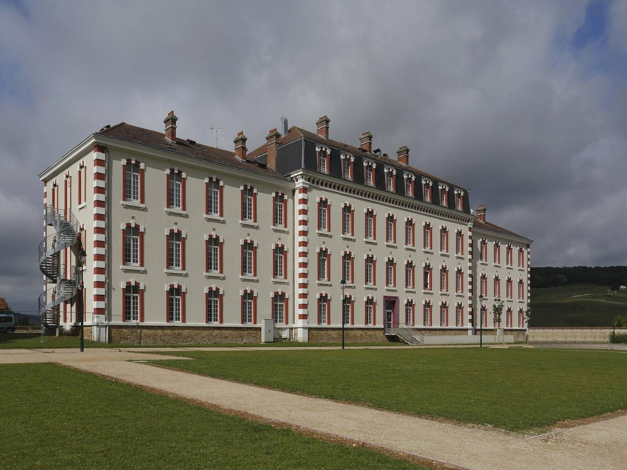 Appartement entier, Séjour raffiné en Champagne pour deux in Épernay, Marne
