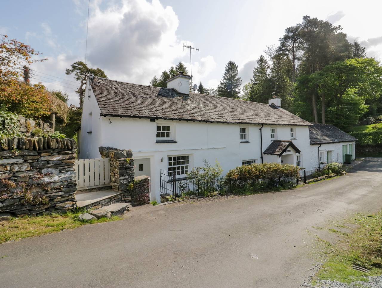Old Farm Cottage in Skelwith Bridge, Lake District