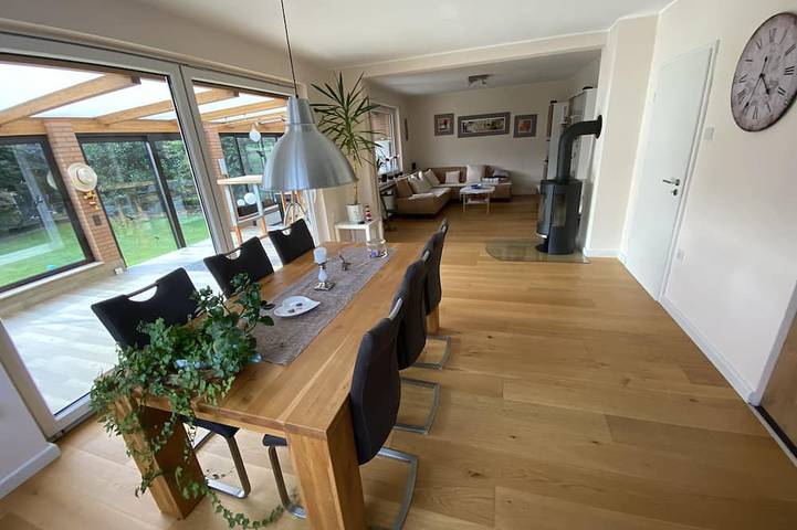 Ferienhaus für 4 Personen, mit Terrasse und Garten