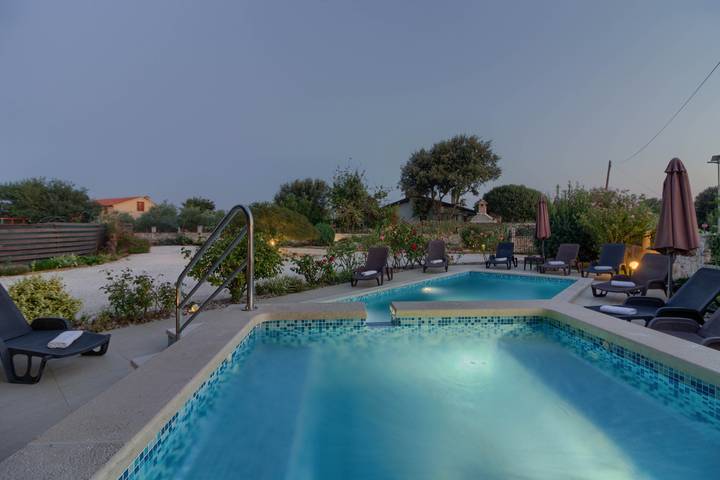 Villa für 12 Personen, mit Pool und Terrasse in Istrien - 4