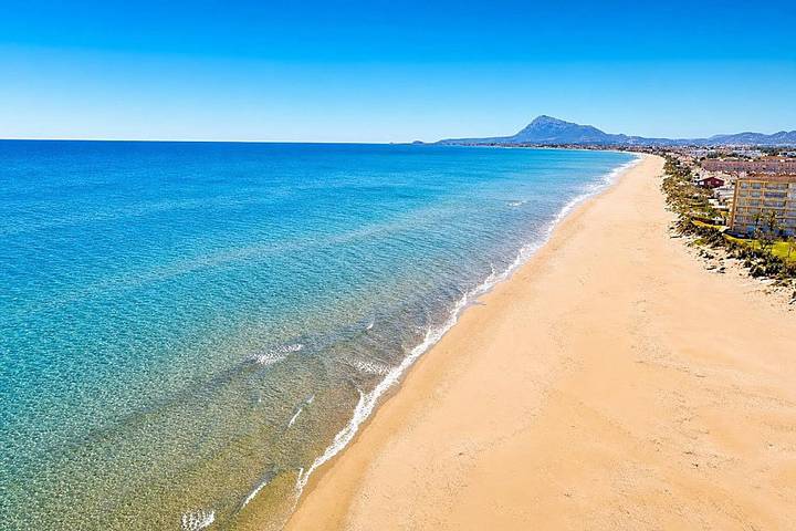 Daru dunya in Beniarbeig, Costa Blanca