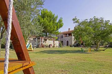 Villa for 6 People in Vodnjan, Southcoast Istria, Photo 2