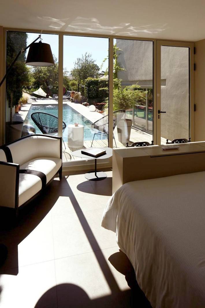 Hôtel pour 2 personnes, avec Terrasse et Jardin ainsi que Piscine et Vue à Saint-Amour-Bellevue - 4