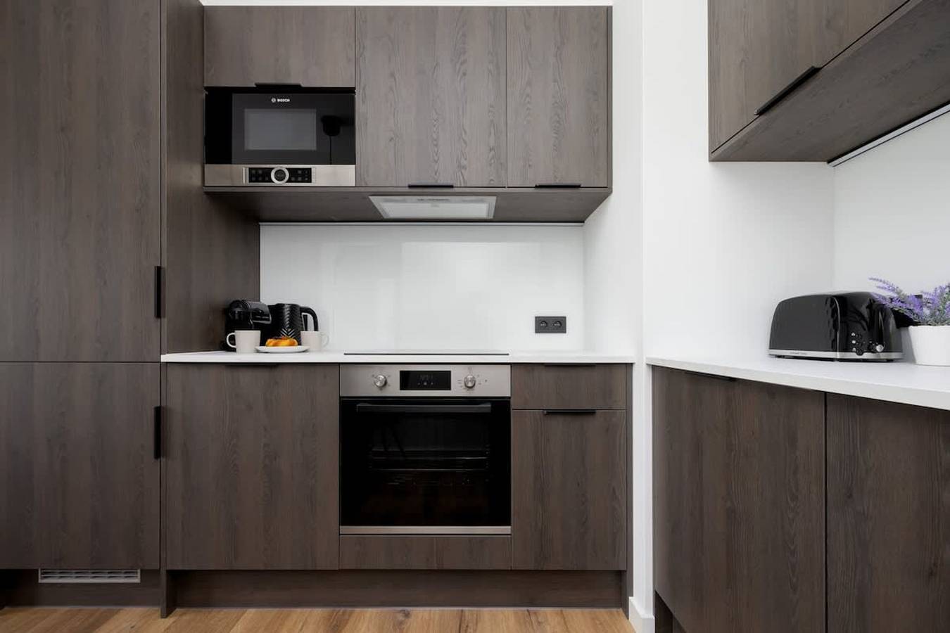 Entire apartment, Ludwiki 4A Comprehensive Apartment Parking in Warsaw, Masovia