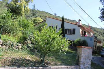 Gîte pour 4 personnes, avec terrasse à Amélie-les-Bains-Palalda