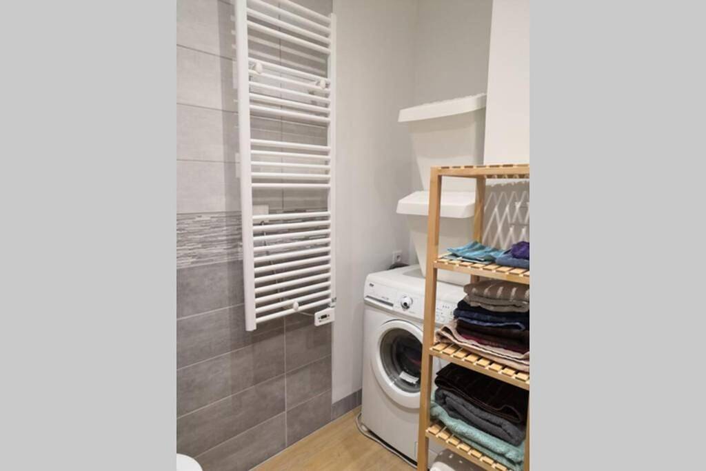 Appartement entier, Gray centre ville avec vue sur Saône in Gray, Haute-Saône