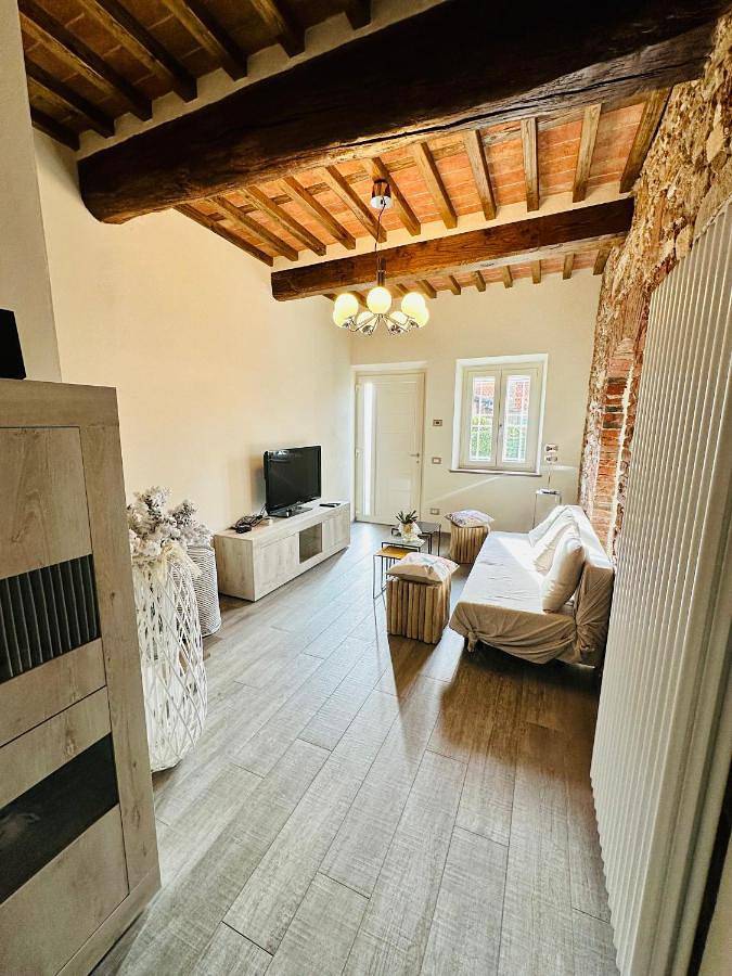 B&b per 8 persone, con panorama e giardino in Capannori