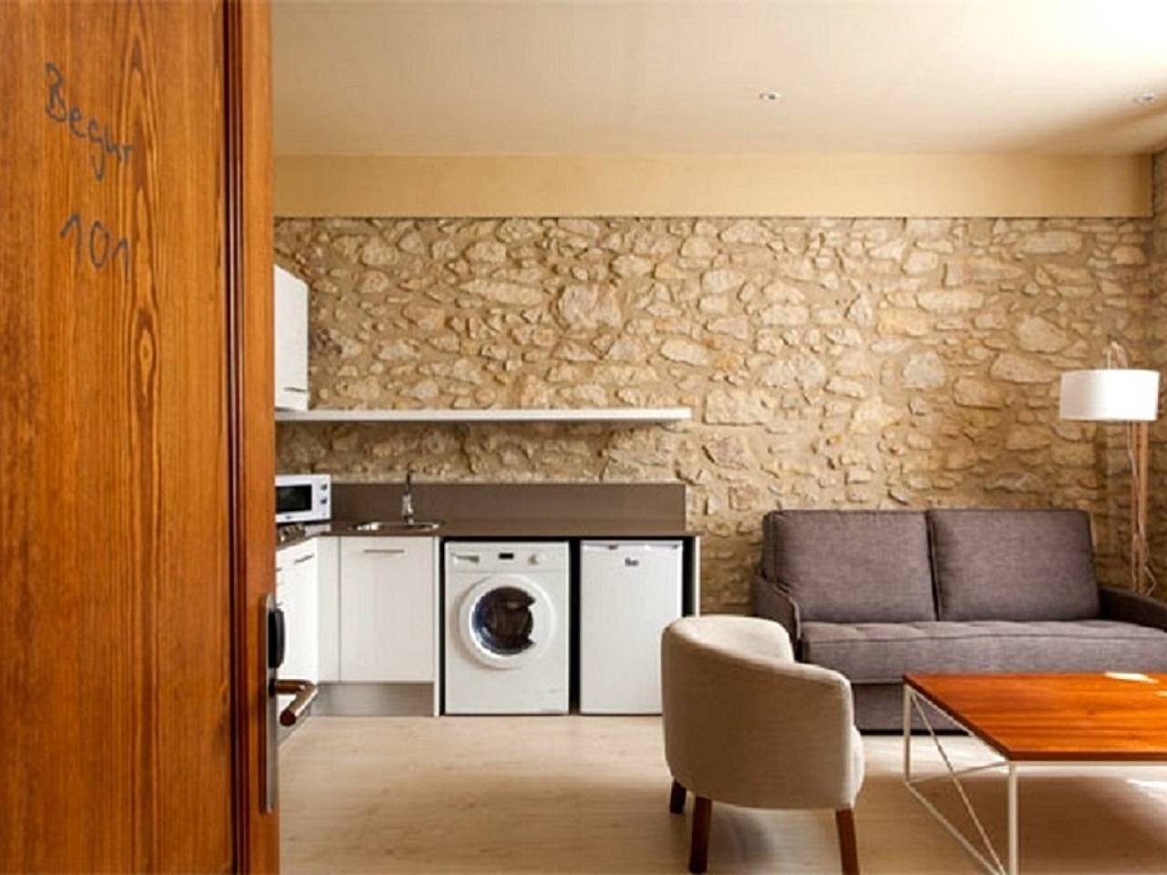 Ganzes Studio, Modernes Studio in Pals mit Wlan und Klimaanlage, Platz für 4 Personen in Pals, Costa Brava
