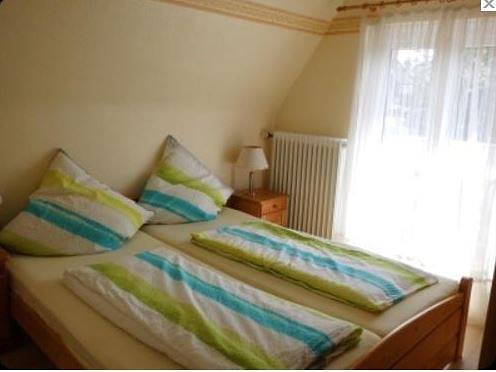 Ganze Ferienwohnung, Blumenkörbchen - 3-Raum-Fewo in Hafen Büsum, Büsum