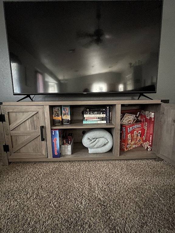 Quiet Golf Community Home: \n3 Bedroom - 2 Bath \nw/Private Non-Heated Pool in Fort Mohave, Mojave-Wüste