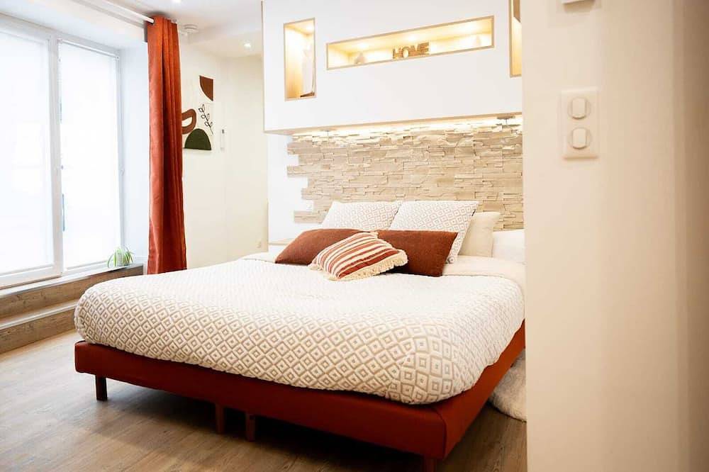 Apartamento entero, L'Escapade Étoilée, Whirlpool bath, King size bed & starry sky in Rosheim, Bas-Rhin Alsacia