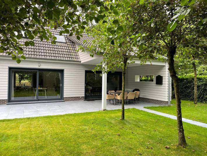 Ferienhaus für 5 Personen, mit Garten und Whirlpool sowie Sauna, kinderfreundlich