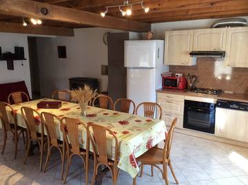 Gîte pour 8 personnes, avec terrasse à Fresnes (Bourgogne)