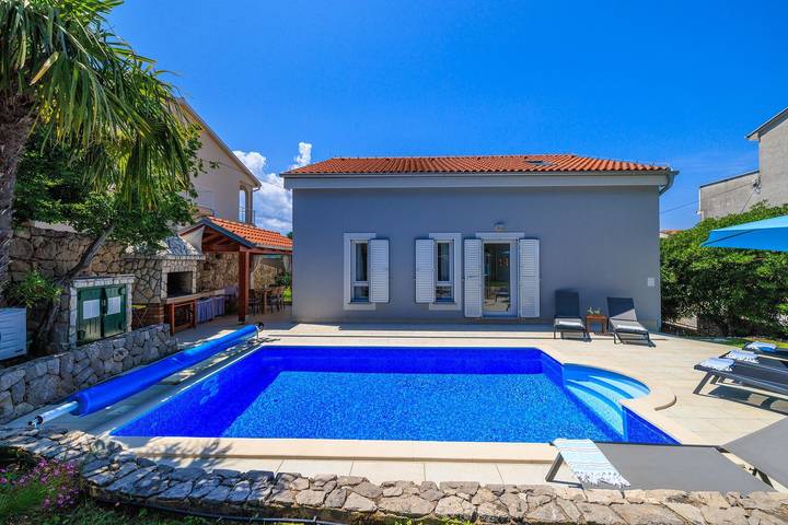 Ferienhaus für 6 Personen, mit Garten und Terrasse sowie Pool in Dramalj - 3