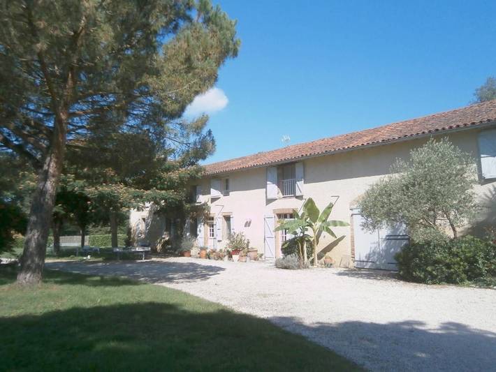 Gîte pour 4 personnes, avec jardin ainsi que piscine et vue à Montesquieu-Volvestre - 3