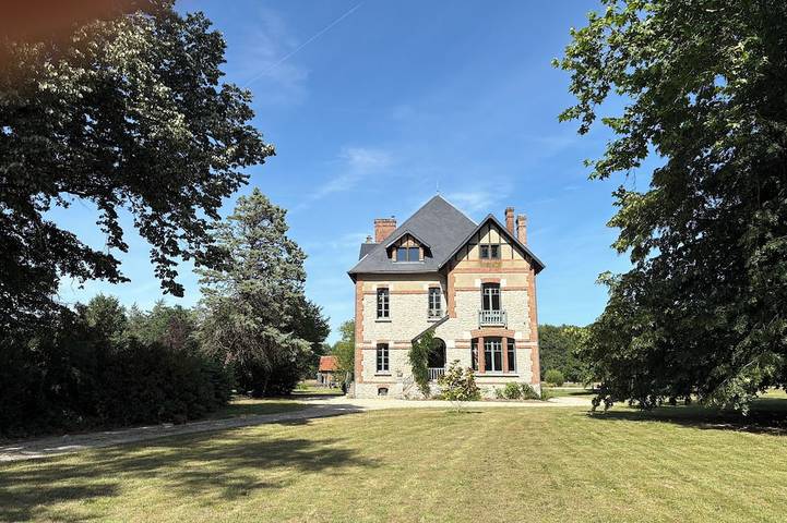 Location de vacances pour 6 personnes, avec Jardin à Marcilly-en-Gault
