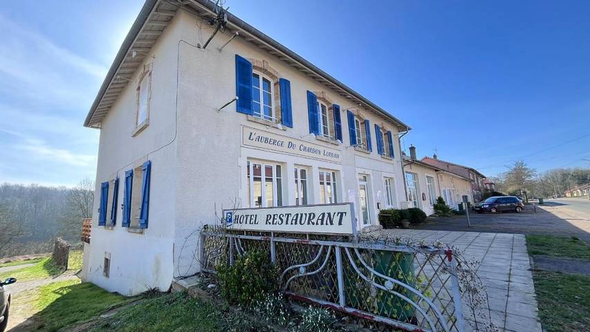 Hôtel pour 15 personnes, avec terrasse et jardin dans Flirey (Mörthe und Mosel)