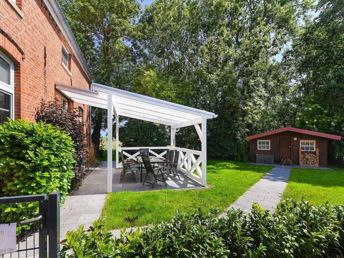 Bauernhaus für 8 Personen, mit Garten und Terrasse sowie Ausblick in Bensersiel - 2