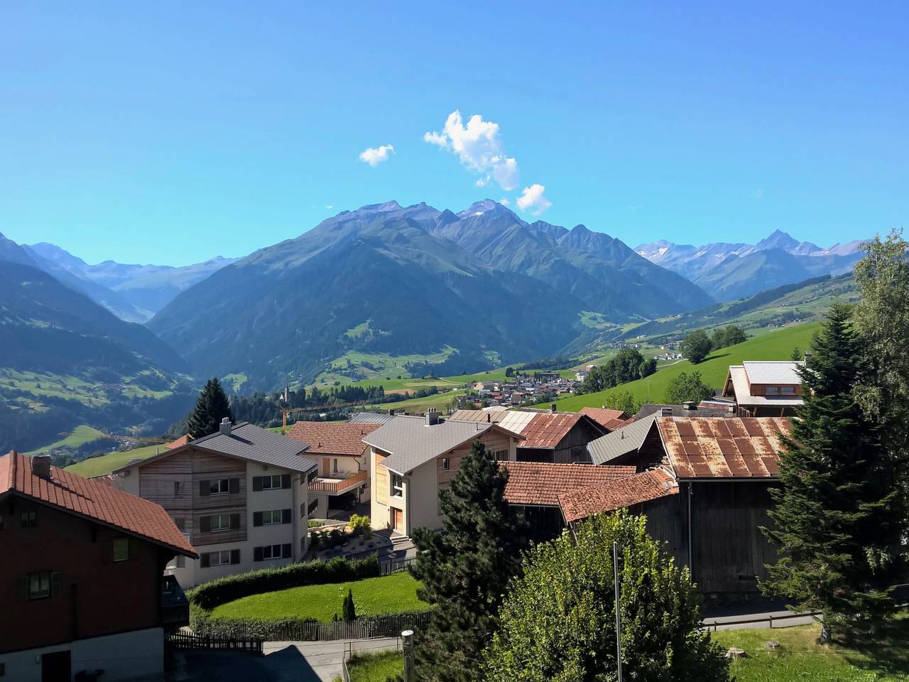 Ganze Ferienwohnung, Ferienwohnung Residenza Bein, Morissen - 4.5 Zimmer Ferienwohnung für max. 6 Pers. in Lumnezia, Alpenarena