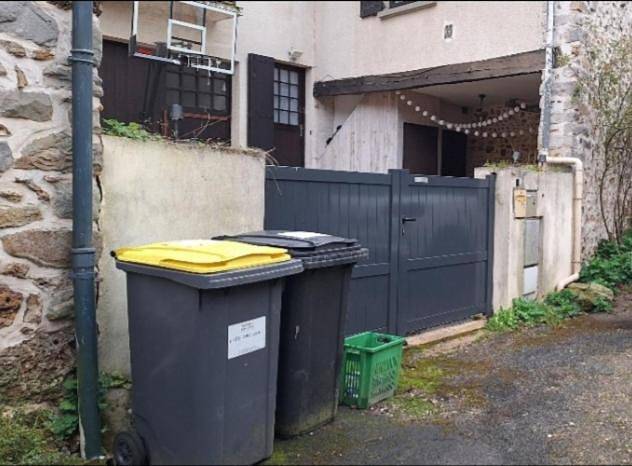Appartement entier, Two-Bedroom Apartment in Marcoussis, Essonne