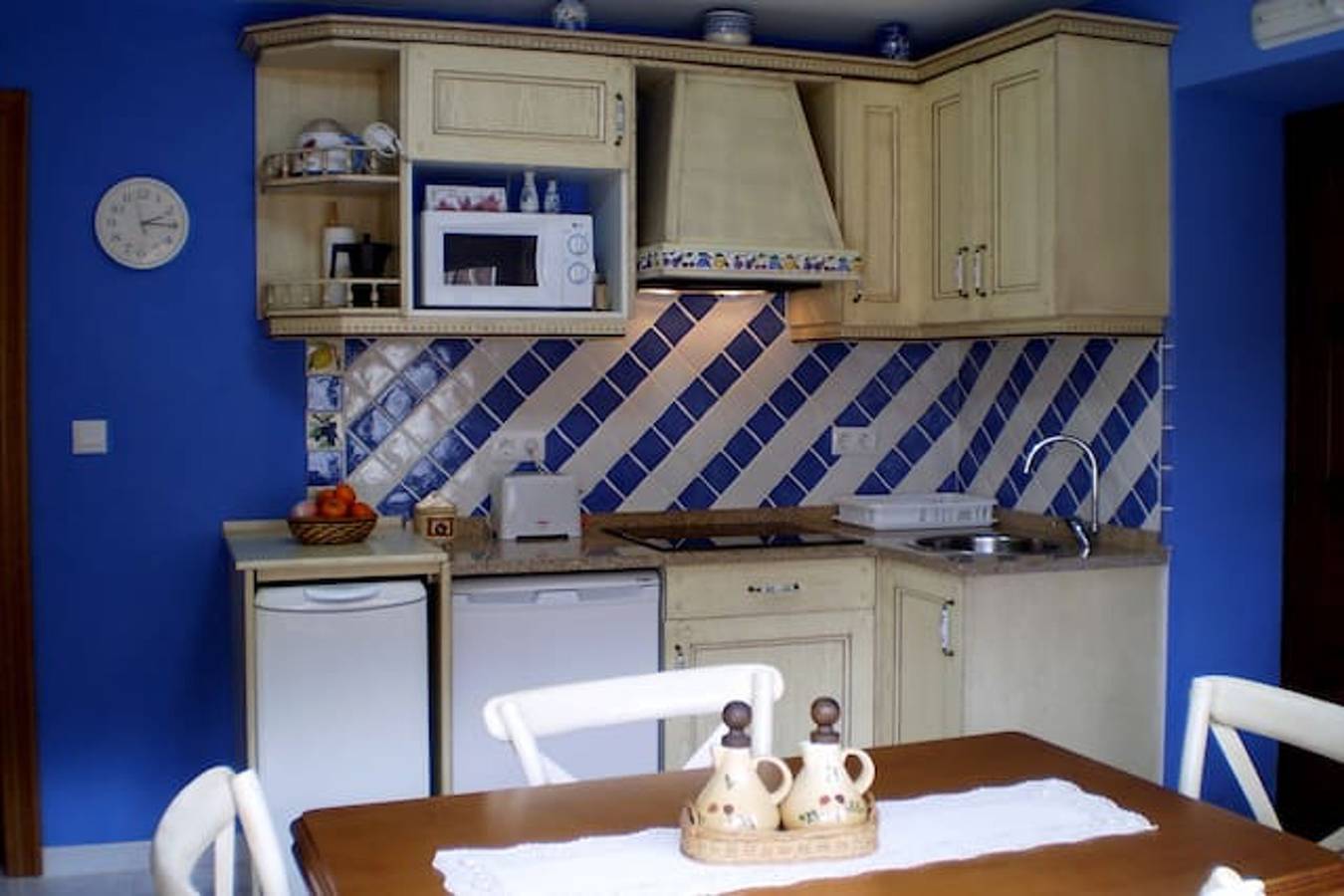 Entire apartment, Charming Apartment in Villamayor – 40 m² – Parking Included in Villamayor (Piloña), Piloña