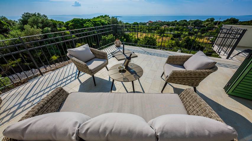 Villa pour 10 personnes, avec terrasse et jardin à Novalja - 4