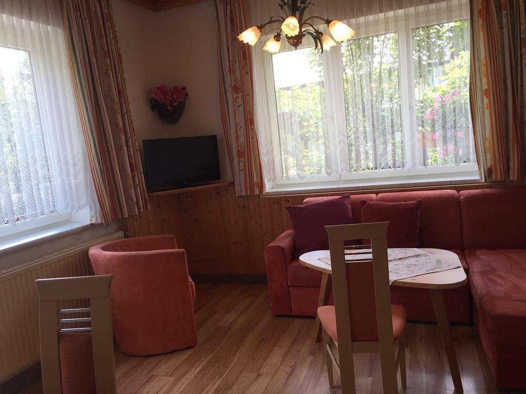 Ganze Ferienwohnung, Ferienwohnung für 4 Personen mit Garten in Hinterstoder, Totes Gebirge