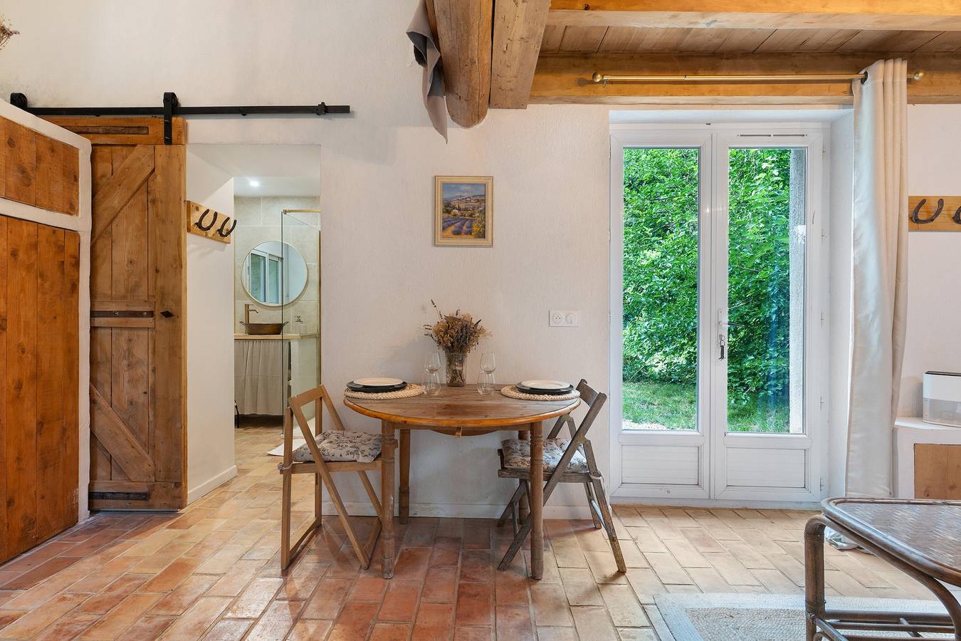 Ferienhaus 'Maison En Pierre Chevaux' mit Wlan im Luberon, Nähe Lourmarin in Puyvert, Regionaler Naturpark Luberon