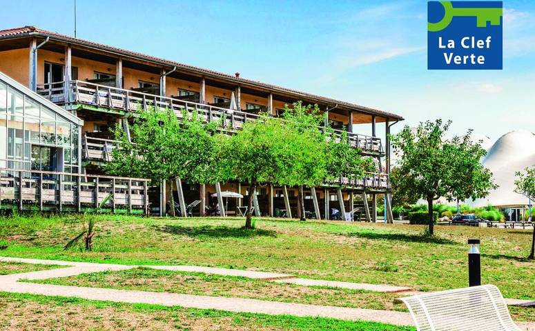 Appart’hôtel pour 5 personnes, avec balcon et piscine