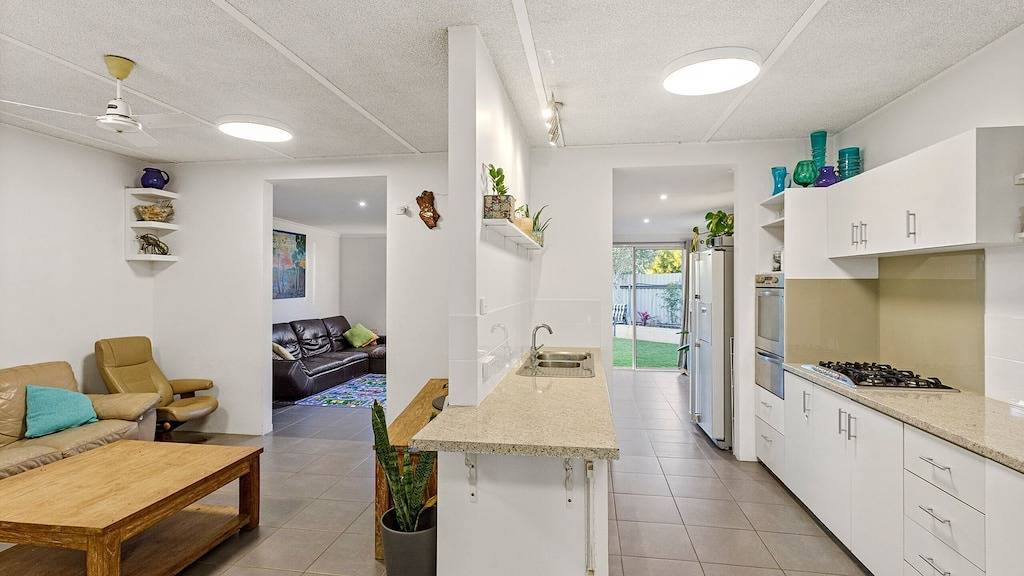 Oasis - Modern 4 Bedroom holiday home with endless views. in Exmouth, Western Australia