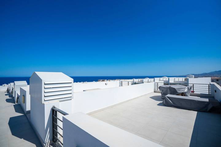Ganze Wohnung, C15 Ferienwohnung Pearl Island mit Blick auf die Berge in Nordzypern