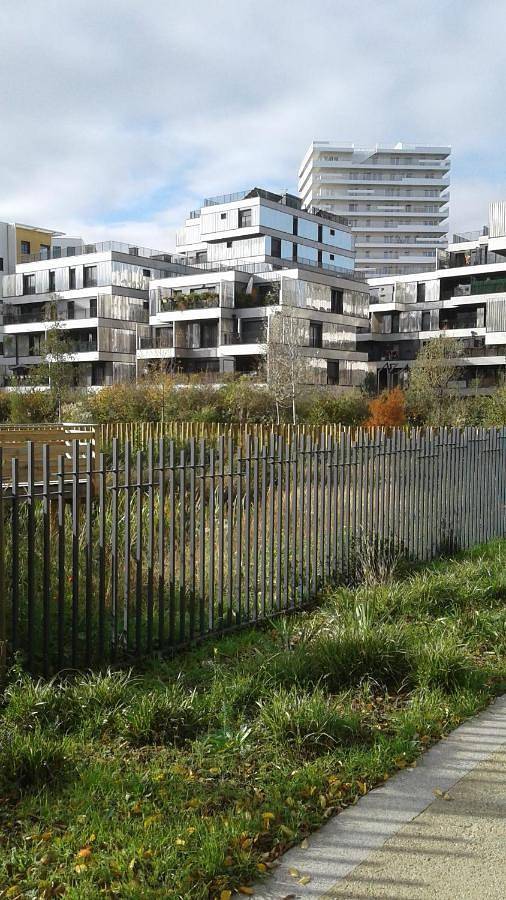 Gîte pour 6 personnes, avec Balcon à Gennevilliers