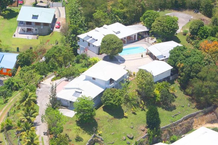 Appartement de vacances pour 3 personnes, avec sauna ainsi que vue et piscine - 1