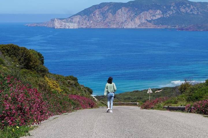 Location de vacances pour 4 personnes, avec jardin à Carbonia
