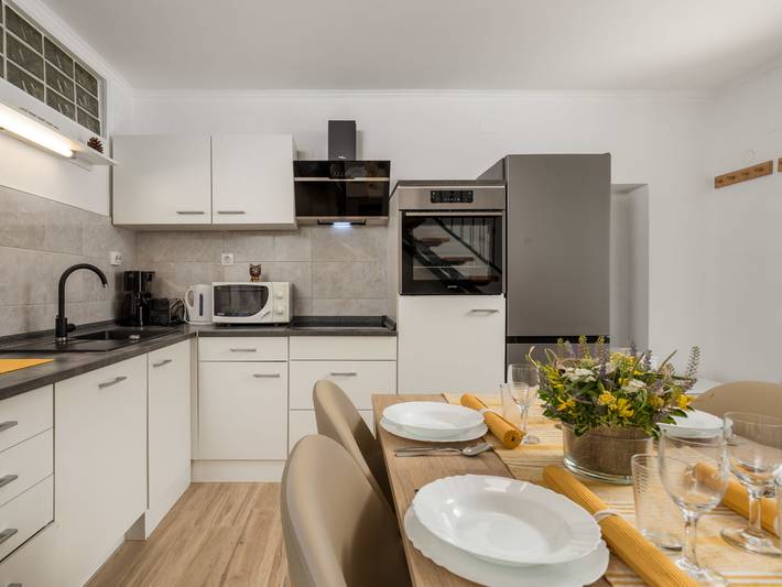 Ferienhaus für 5 Personen, mit Terrasse und Garten auf Rab - 3