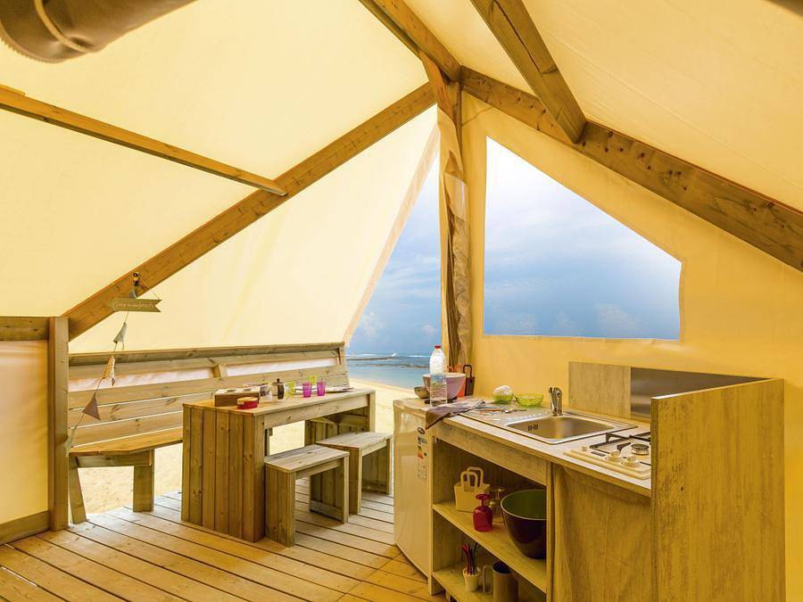 Camping Ushuaïa Villages Le Poutiroux - Zelt 4 personen - Tente Lodge Junior ohne Sanitäranlagen 17 m² in Limeuil, Périgord Pourpre