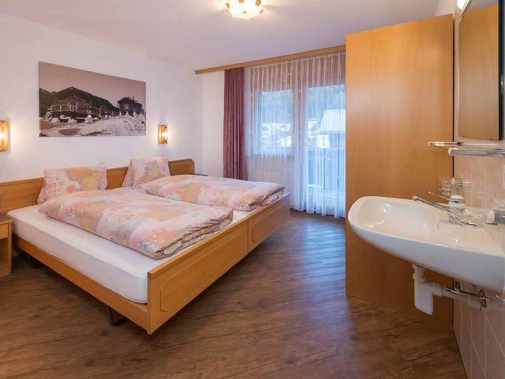 Apartamento entero, Helvetia Apartments in Saas Fee, Alpes del Valais