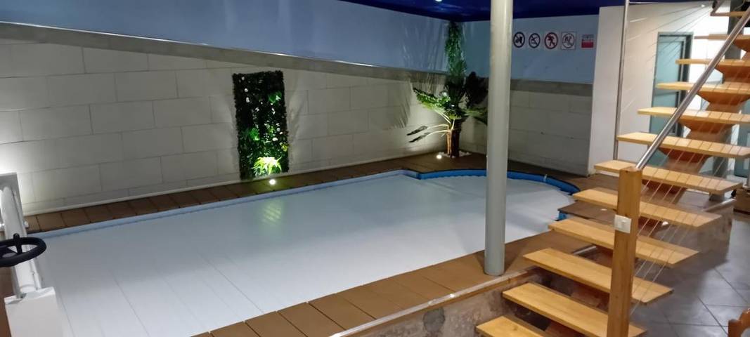 Location de vacances pour 8 personnes, avec jardin et piscine, animaux acceptés à Fresse - 2