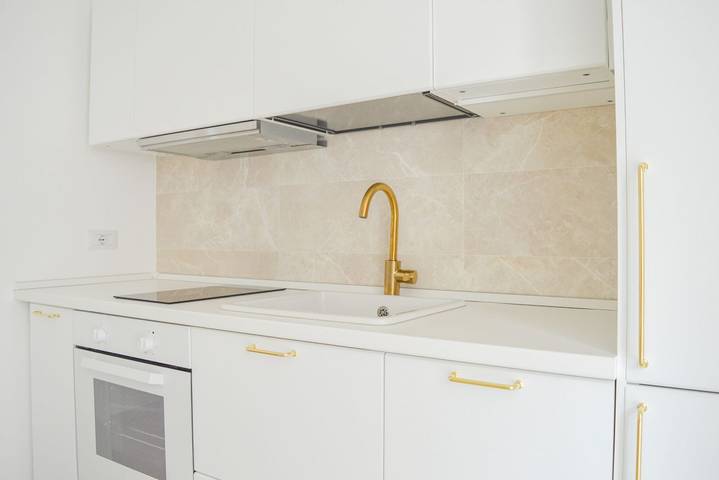 Gîte pour 4 personnes, avec balcon/terrasse à Pineto - 4