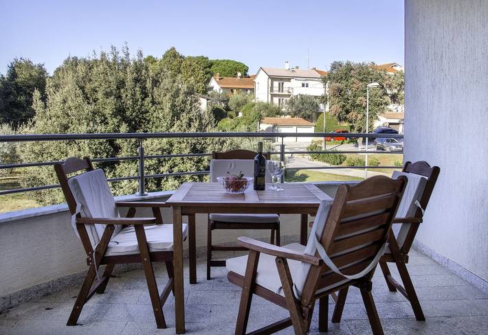 Apartament wakacyjny dla 4 osób, z balkon w Banjole