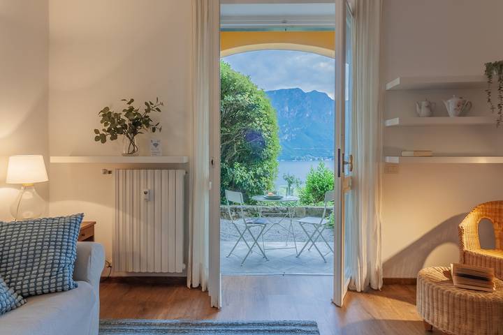 Apartamento de vacaciones para 2 personas, con vistas al lago y balcón - 1