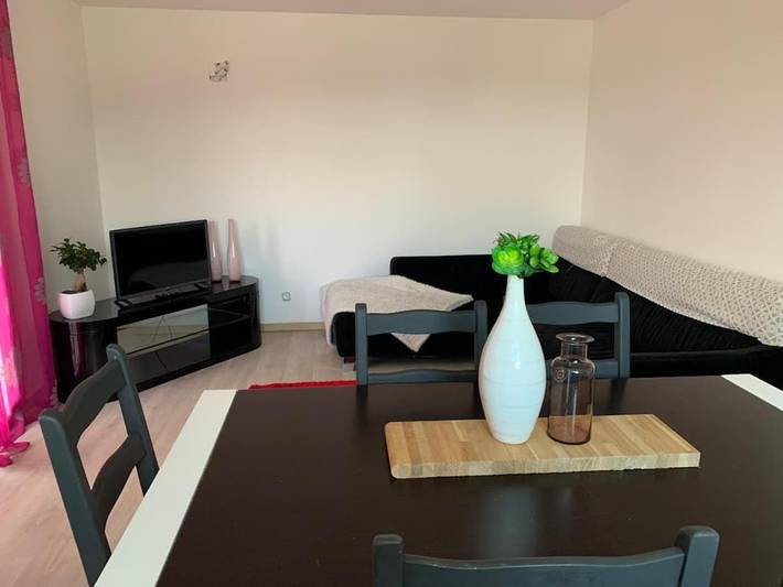 Casa de vacaciones para 6 personas, con vistas además de terraza y jardín - 1