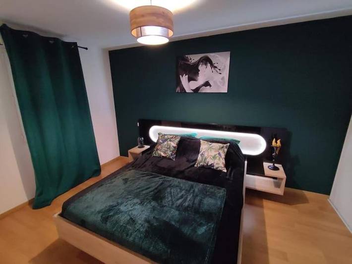 Gîte pour 4 personnes, avec Terrasse à Daux