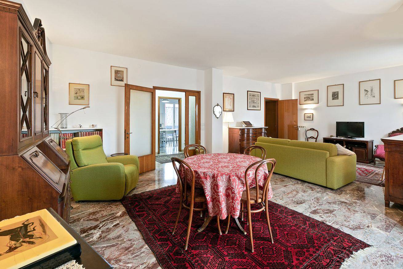 Appartement entier, Appartement de vacances pour 2 personnes avec balcon/terrasse in Venise, Province de Venise