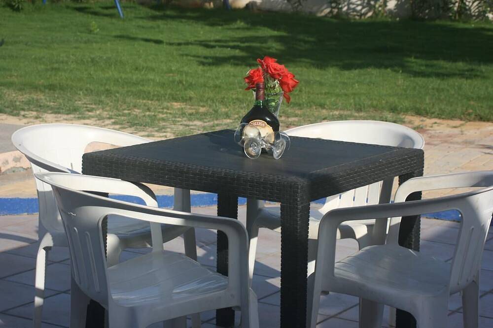 Eleonora Boutique Hotel is situated 1 km from Anissaras city centre in Iraklio-Heraklion und Umgebung