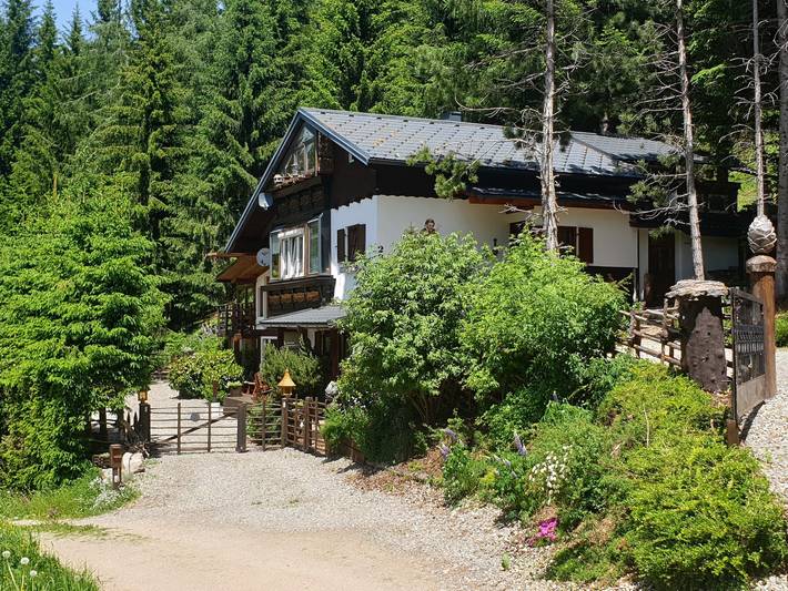 Ferienhaus für 15 Personen, mit Sauna und Balkon sowie Garten, mit Haustier