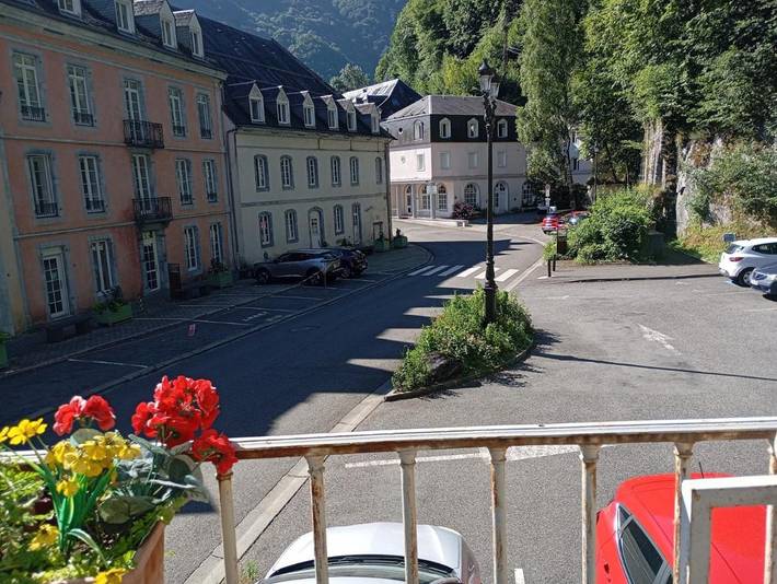 Gîte pour 3 personnes, avec vue et balcon, animaux acceptés dans Thermes Luz Saint Sauveur - 3